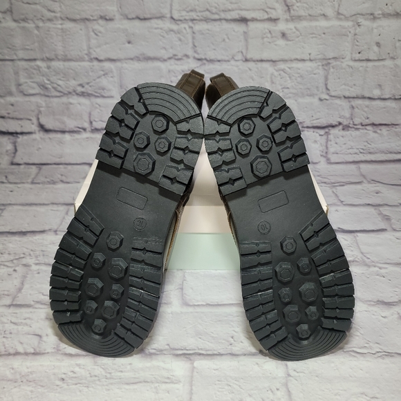 SO Reindeer Women's Combat Boots - Picture 5 of 5